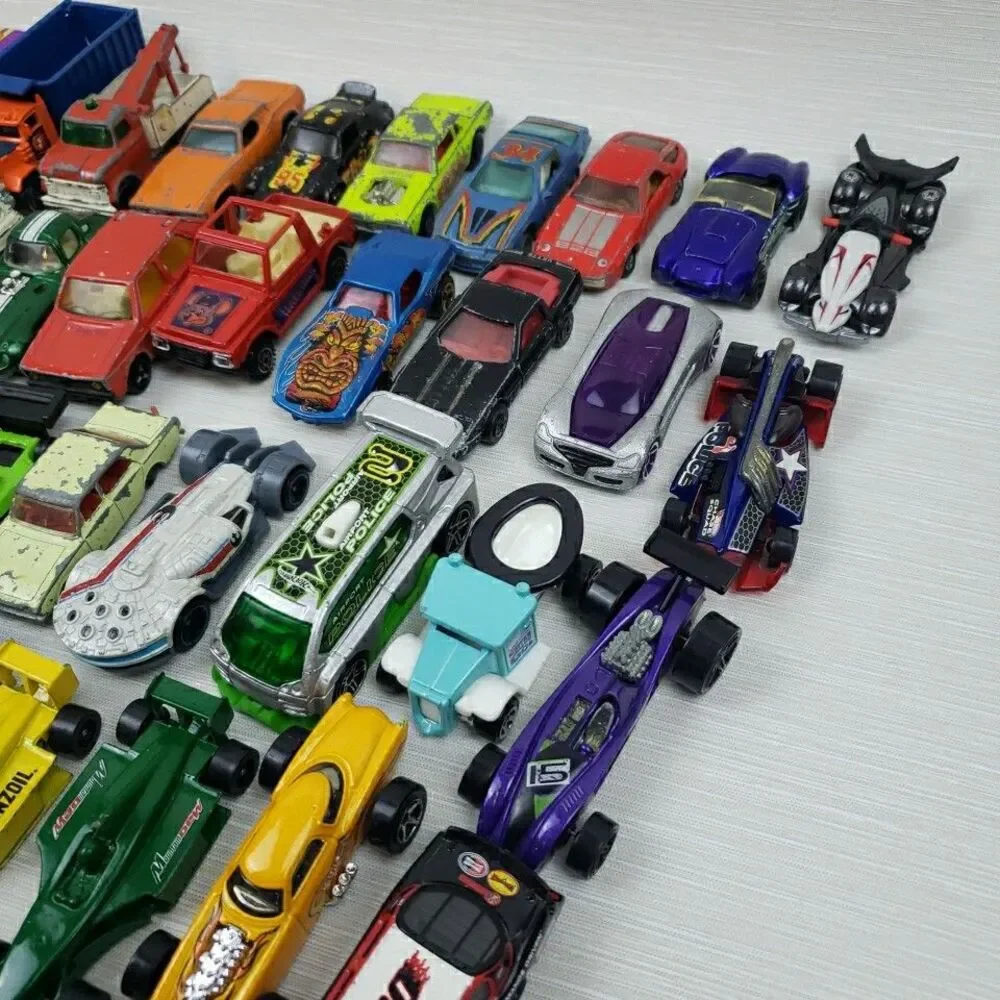 Mix Lot Die Cast 56 Cars Trucks Hot Wheels Golden Lensey Majorette Toy